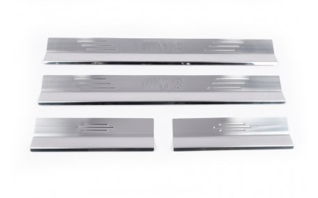 Накладки на пороги BMW E36