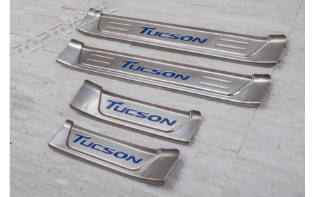Накладки на пороги Hyundai Tucson