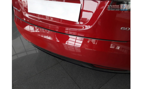 Накладка на задний бампер Tesla Model S