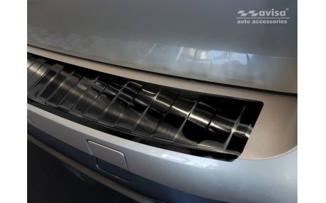 Накладка на задний бампер BMW X5 G05