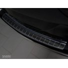 Накладка на задний бампер Opel Zafira C