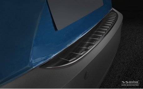 Накладка на задний бампер Mazda CX-3