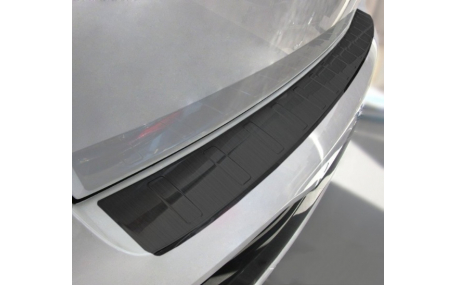 Накладка на задний бампер BMW X7 (G07)