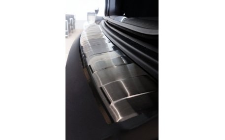 Накладка на задний бампер Jeep Cherokee