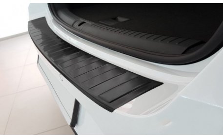 Накладка на задний бампер Seat Leon