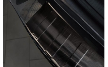 Накладка на задний бампер Subaru Forester