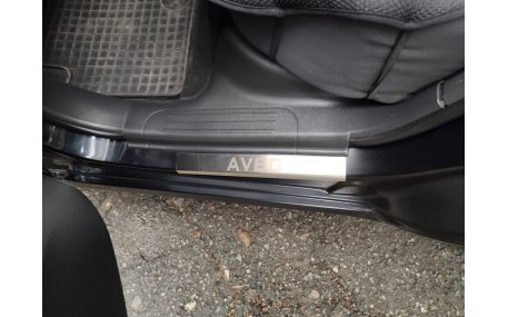 Накладки на пороги Chevrolet Aveo