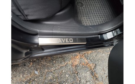 Накладки на пороги Chevrolet Aveo