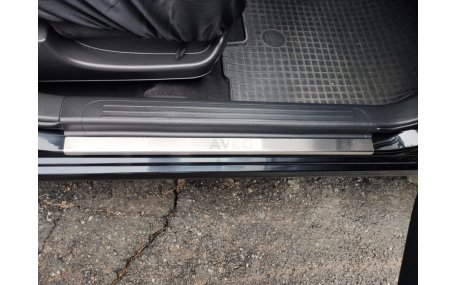 Накладки на пороги Chevrolet Aveo