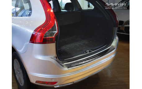Накладка на задний бампер Volvo XC60