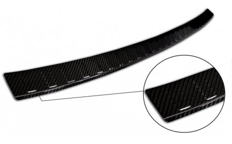 Накладка на задний бампер Volkswagen Golf 8