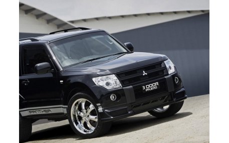 Накладка передняя Mitsubishi Pajero Wagon 4