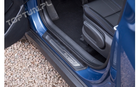 Накладки на пороги Hyundai Tucson