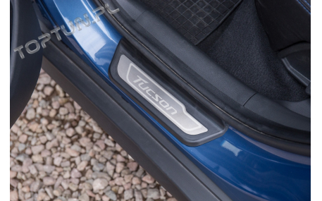 Накладки на пороги Hyundai Tucson