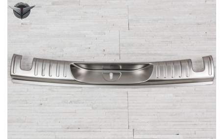 Накладка на задний бампер Jeep Cherokee