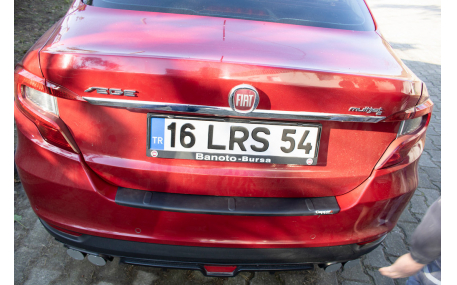 Накладка на задний бампер Fiat Tipo