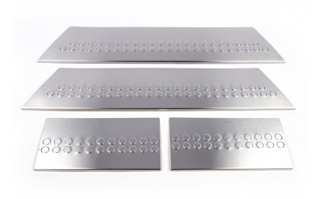 Накладки на пороги Volkswagen Multivan