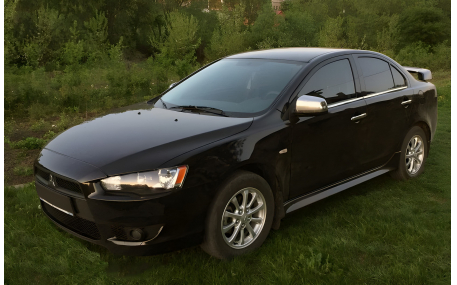 Хром накладки Mitsubishi Lancer X