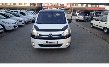 Дефлектор капота Citroen Berlingo
