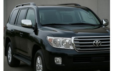 Хром накладки Toyota Land Cruiser 200