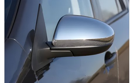 Хром накладки Mazda