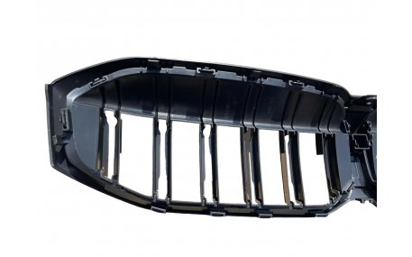 Решетка радиатора BMW 3 G20 2022-2024