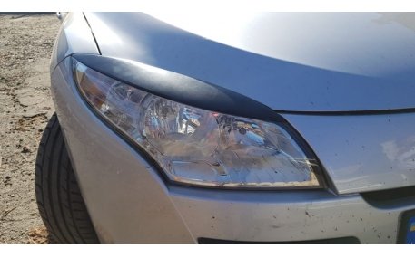 Ресницы Renault Megane