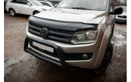 Дефлектор капота Volkswagen Amarok 