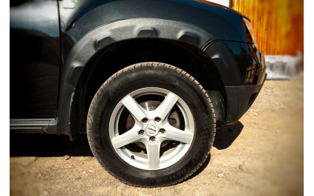 Арки Renault Duster