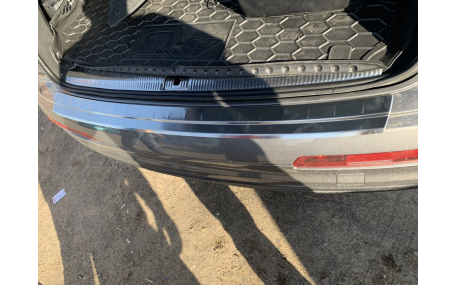 Накладка на задний бампер Audi Q7