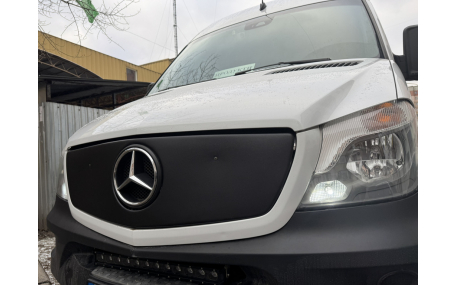 Зимняя накладка на решетку Mercedes Sprinter 2013-2018