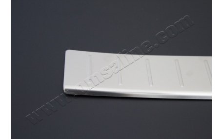 Накладка на задний бампер BMW X1 E84