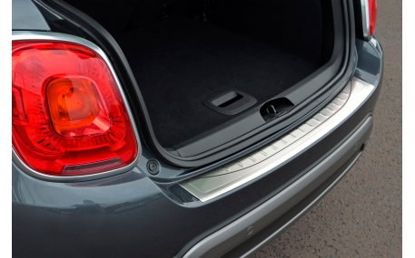Накладка на задний бампер Fiat 500X