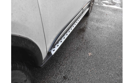Подножки Mitsubishi Outlander 