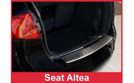 Накладка на задний бампер Seat Altea 
