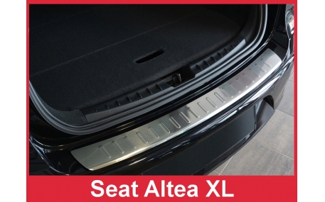 Накладка на задний бампер Seat Altea XL
