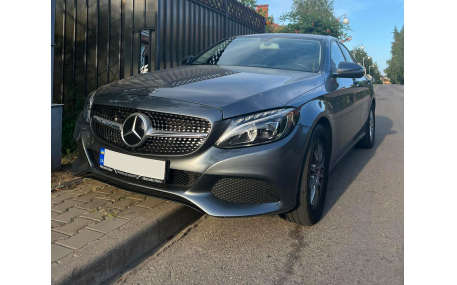 Решетка радиатора Mercedes C-Class W205 2018-2021