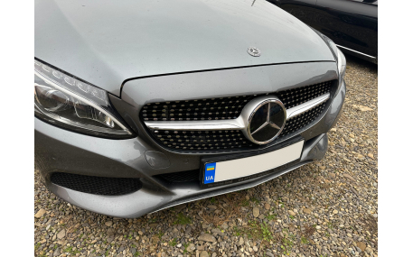 Решетка радиатора Mercedes C-Class W205 2018-2021