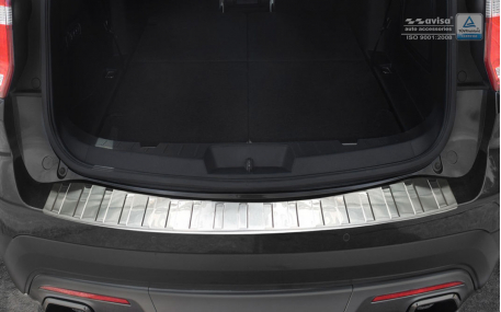 Накладка на задний бампер Ford Explorer