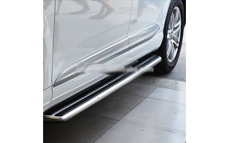 Подножки AUDI Q3