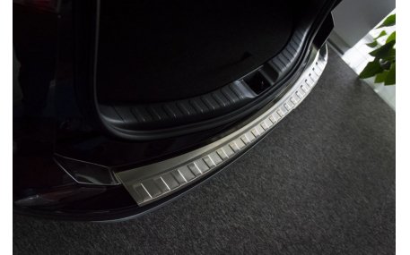 Накладка на задний бампер Toyota RAV4 2015-2018