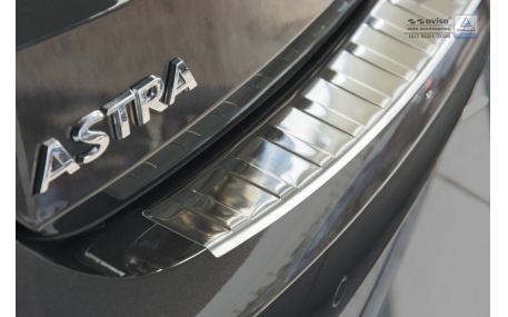 Накладка на задний бампер Opel Astra K