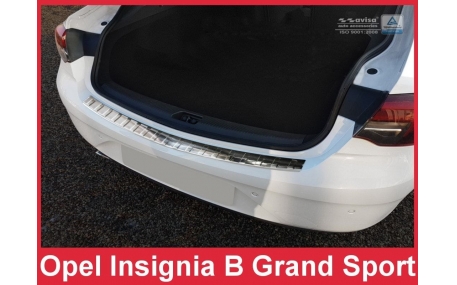 Накладка на задний бампер Opel Insignia
