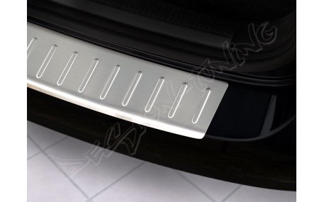 Накладка на задний бампер Volkswagen Passat B6