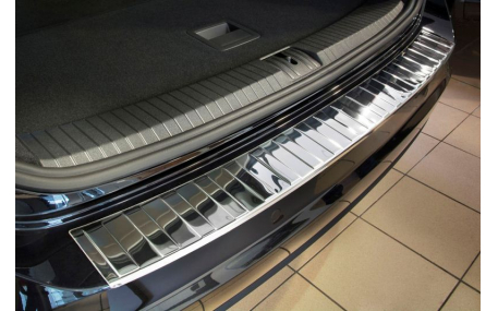 Накладка на задний бампер Volkswagen Touran