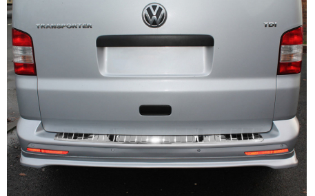 Накладка на задний бампер Volkswagen T5
