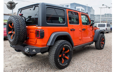 Бампер задний Jeep Wrangler
