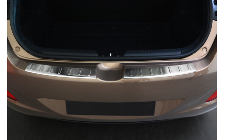 Накладка на задний бампер Hyundai i30