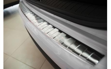 Накладка на задний бампер Kia Sportage 2015-2018