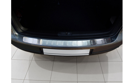 Накладка на задний бампер Volkswagen Golf 5